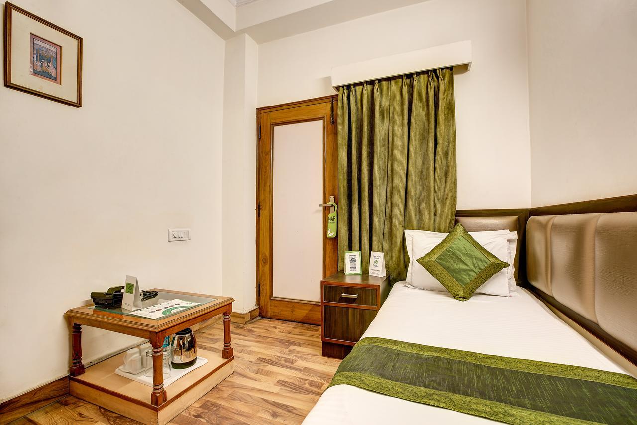 Treebo C T International Hotel Delhi  Buitenkant foto
