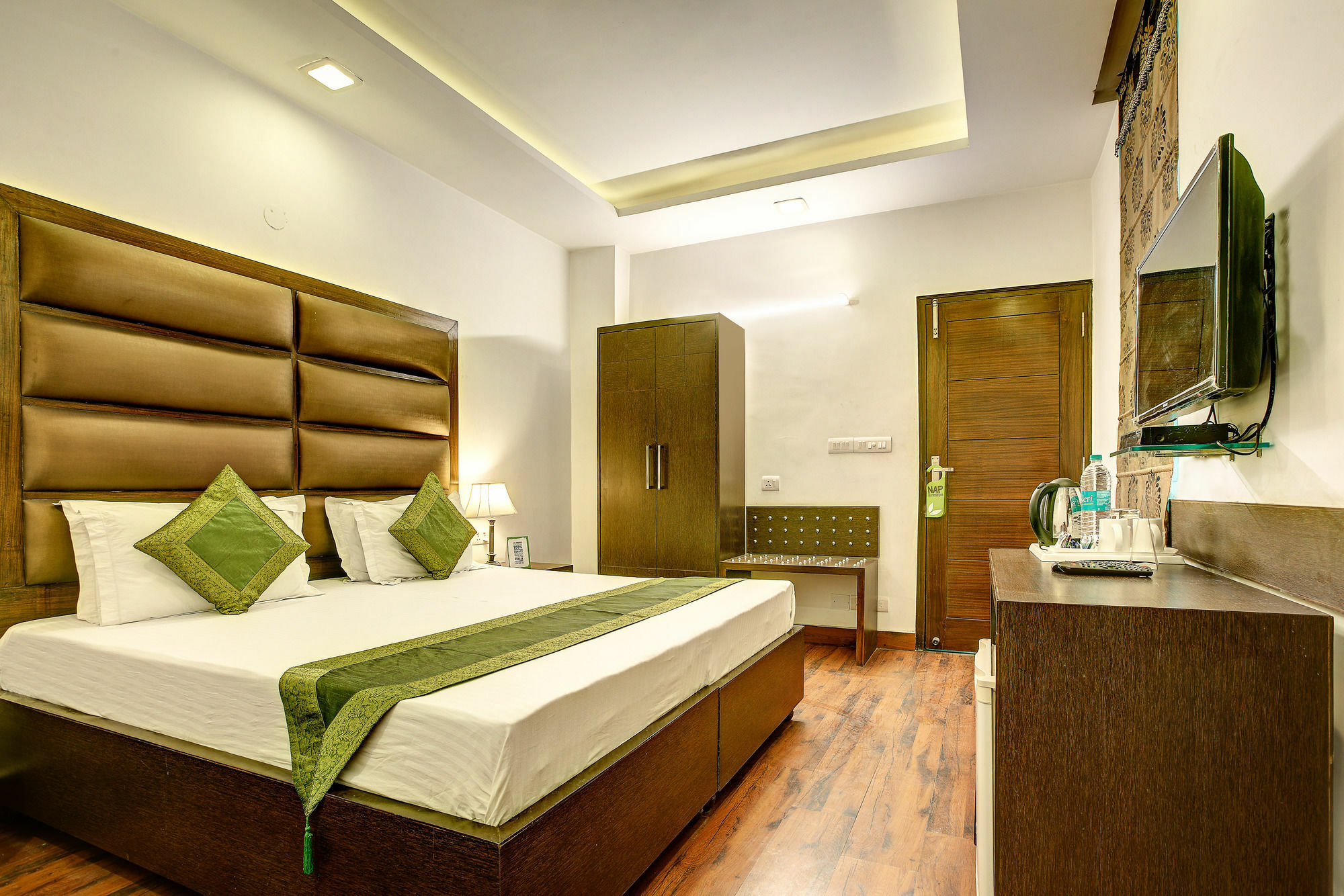 Treebo C T International Hotel Delhi  Buitenkant foto